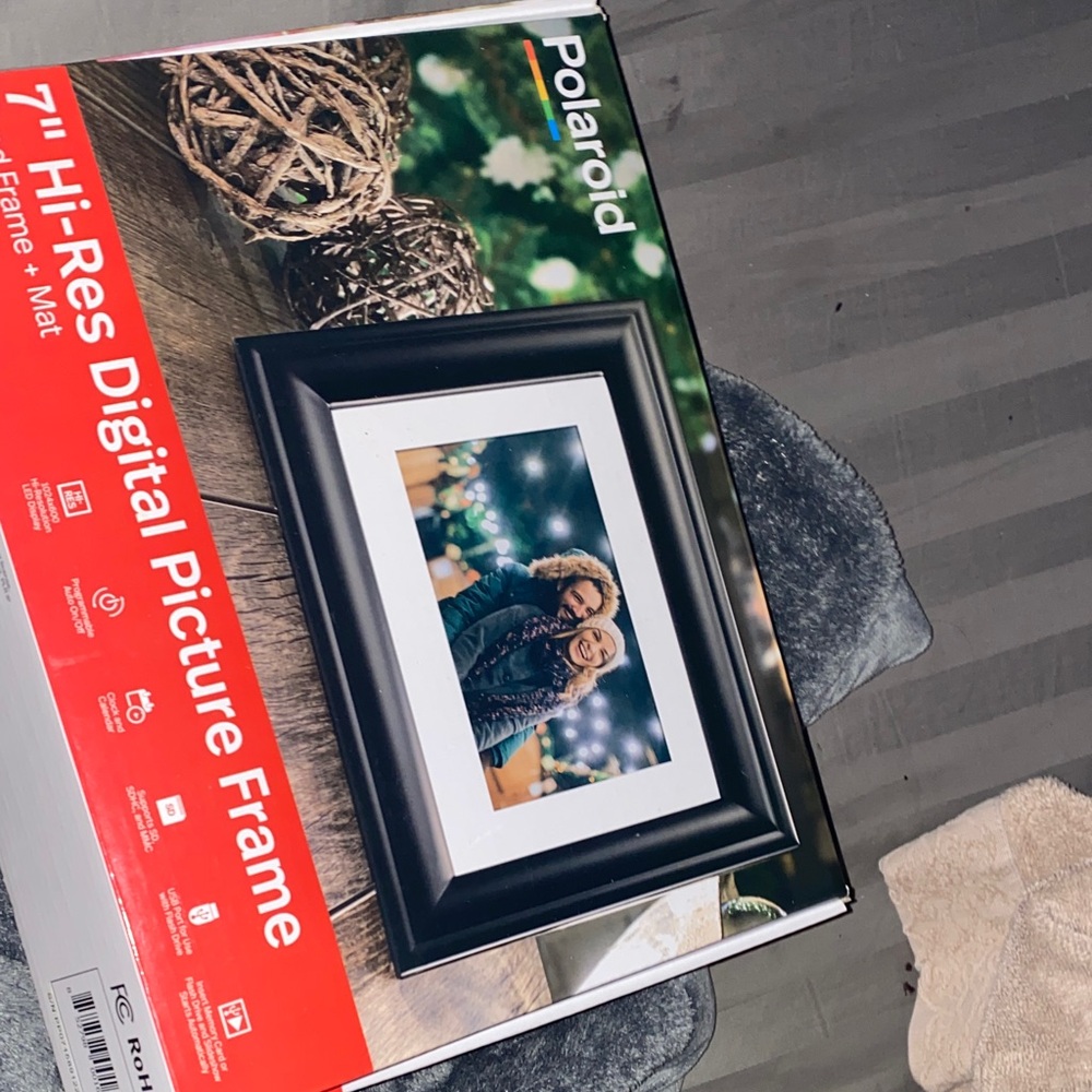 Polaroid Classic Black Digital Picture Frame
